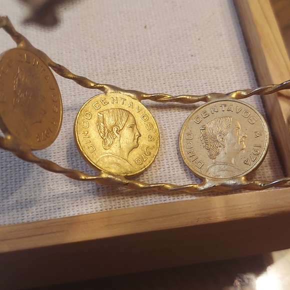 CINCO CENTAVOS CUFF - Picture 4 of 4